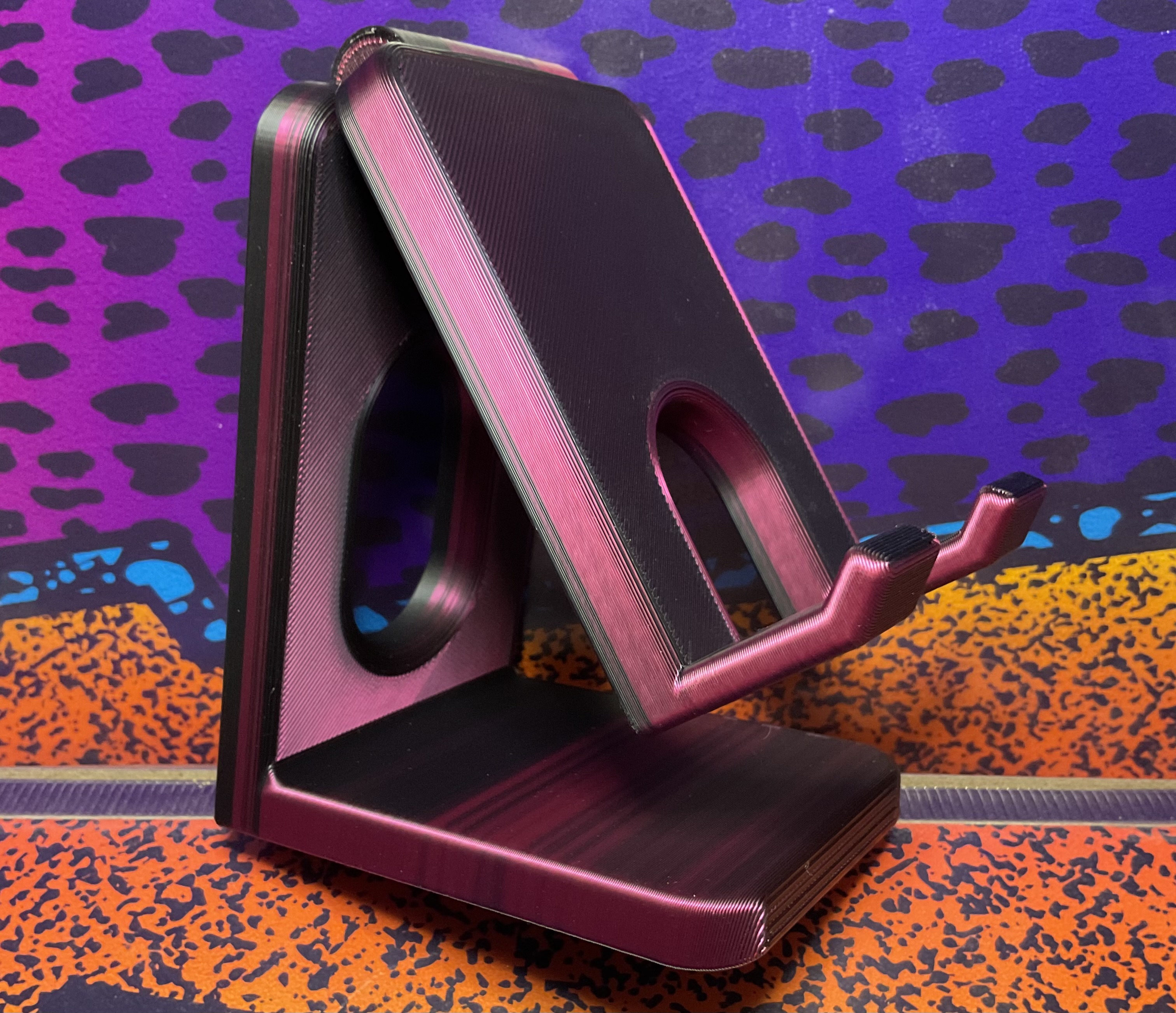 Adjustable Phone Stand v3