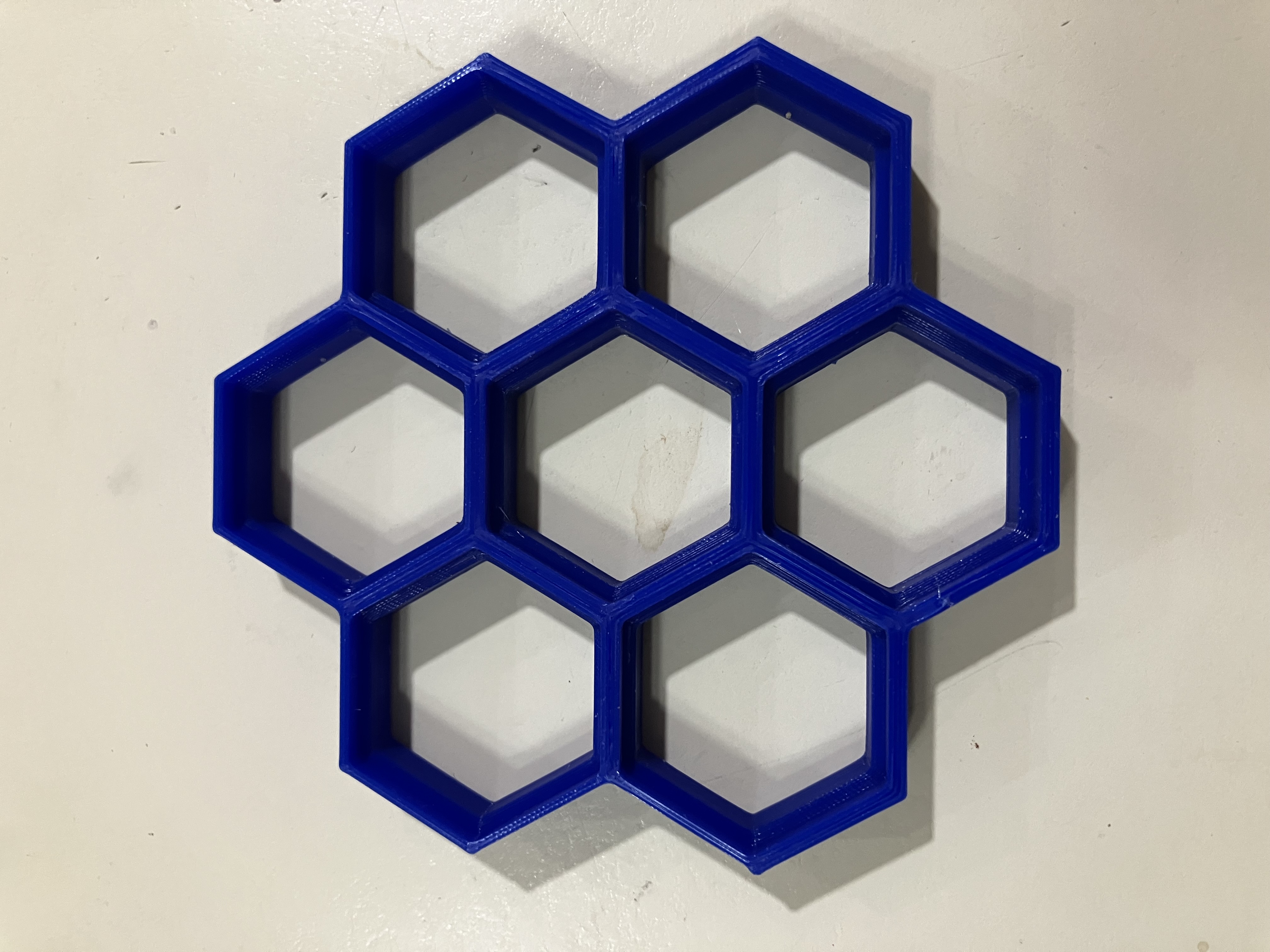 A Hex of hexes for the honeycomb storage wall - HSW