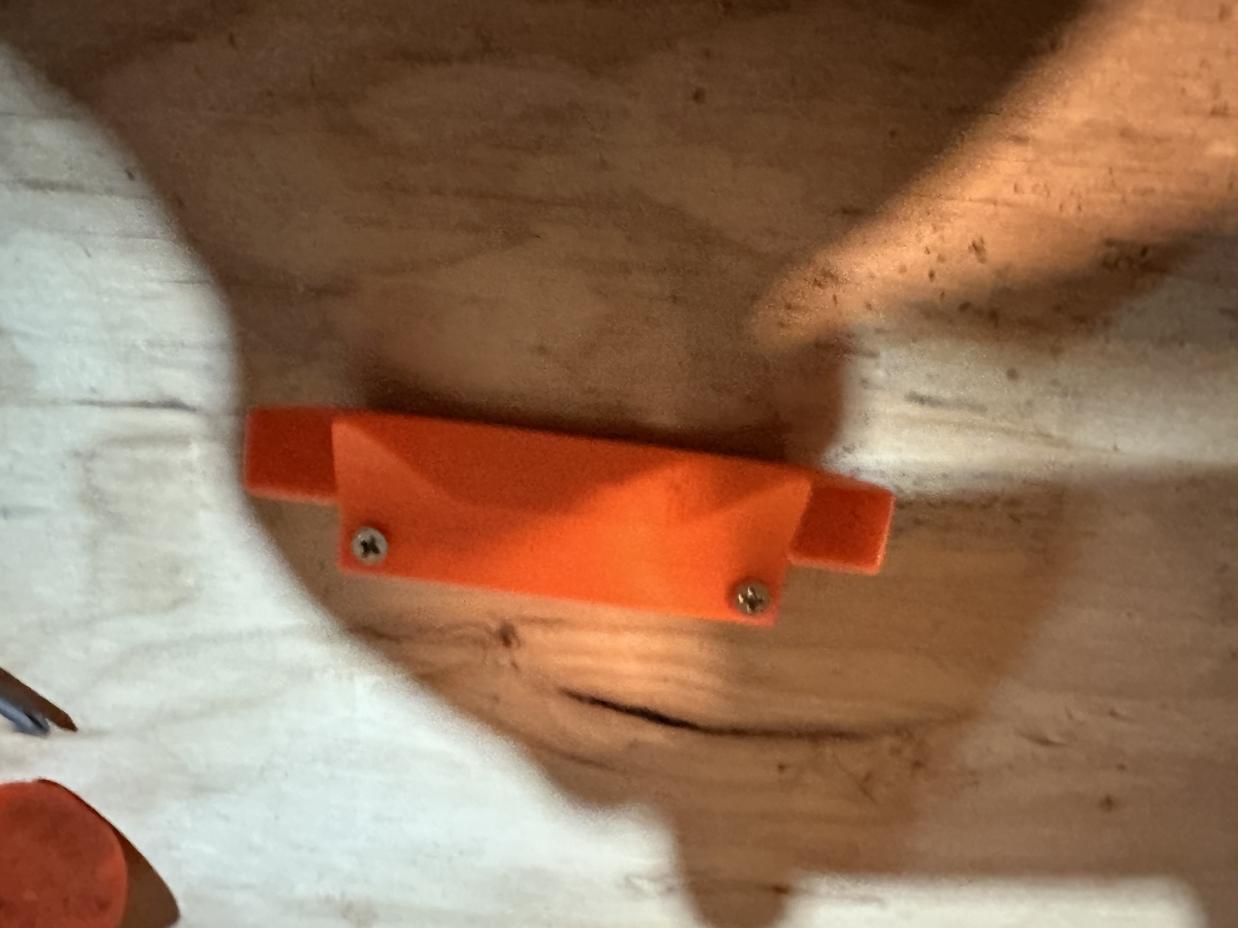 Wall mount holder for Harbor Freight Pittsburgh 1lb dead blow hammer by