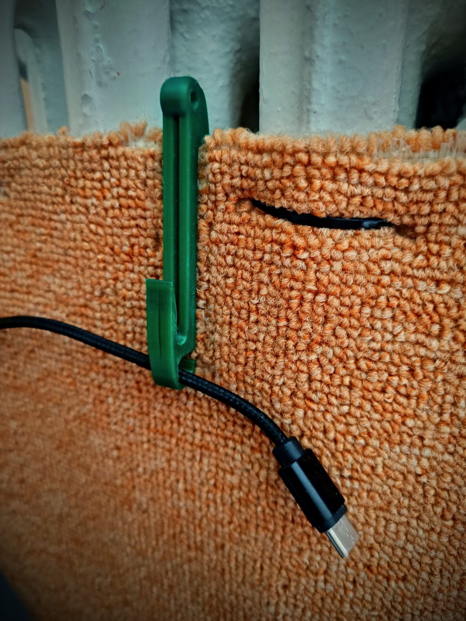 Universal mobile phone hook by PARANORMALPOST Download free STL model