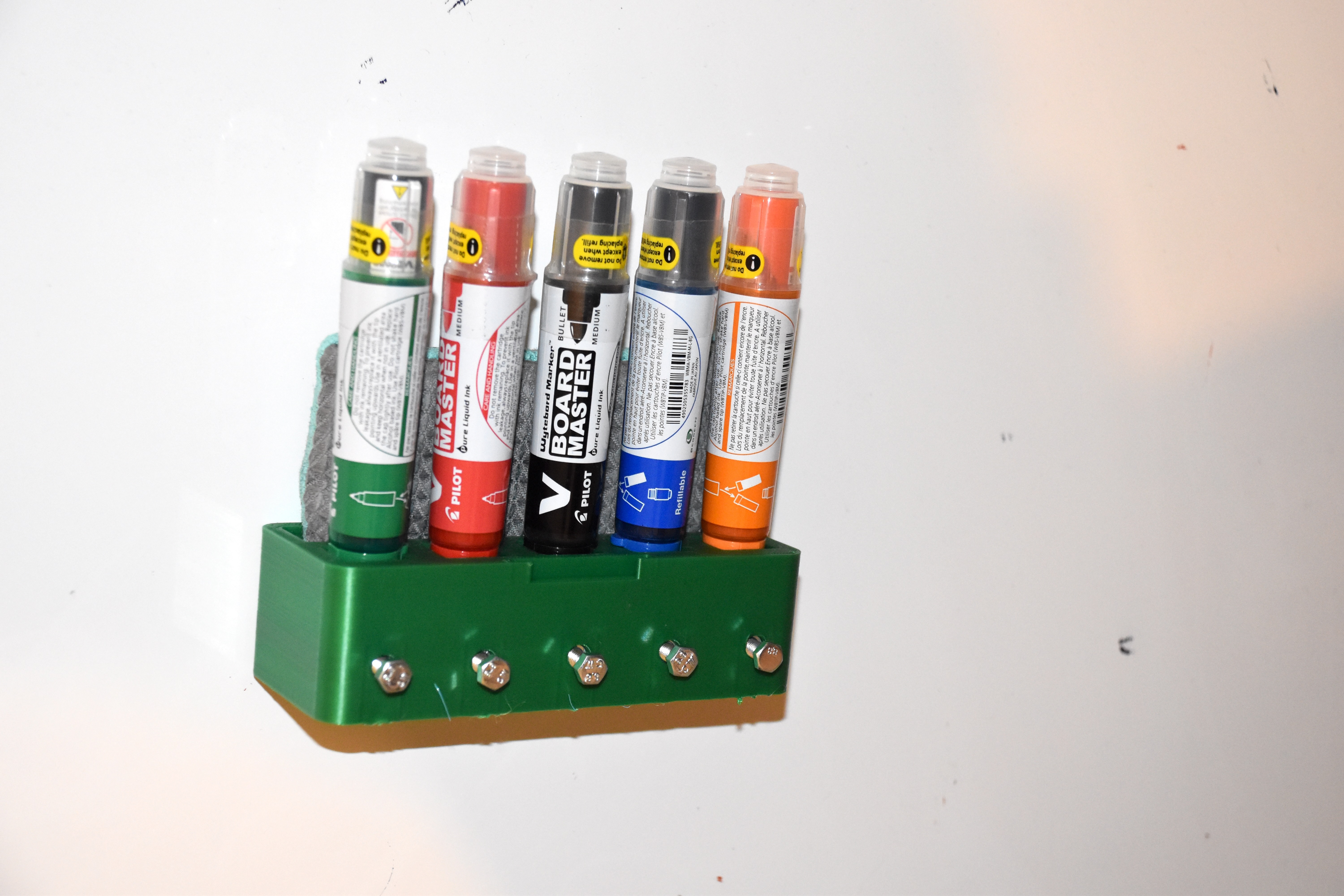 V-Board Master Marker Holder