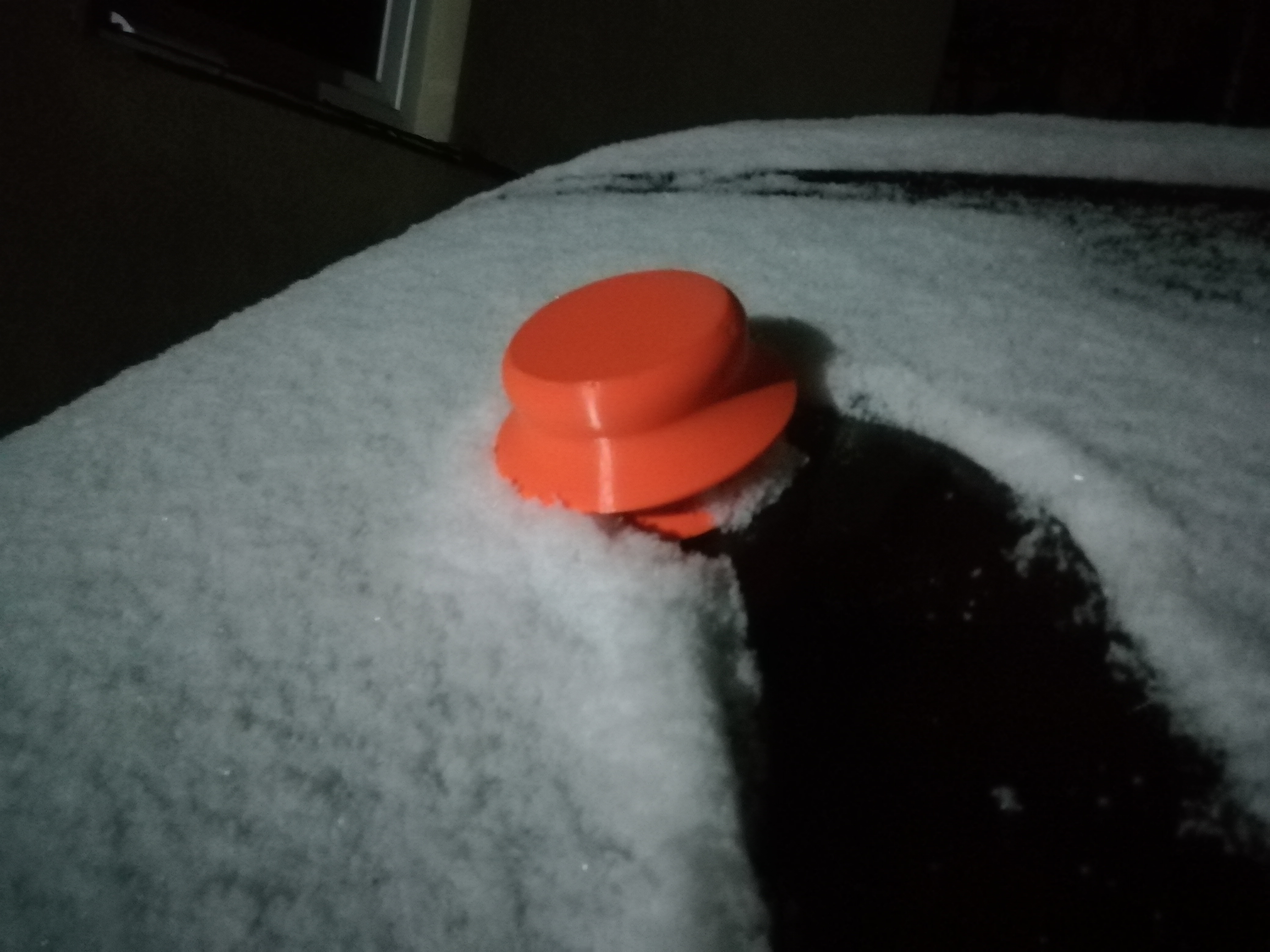 Round scraper