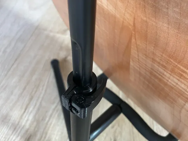 Guitar stand replacement clamp