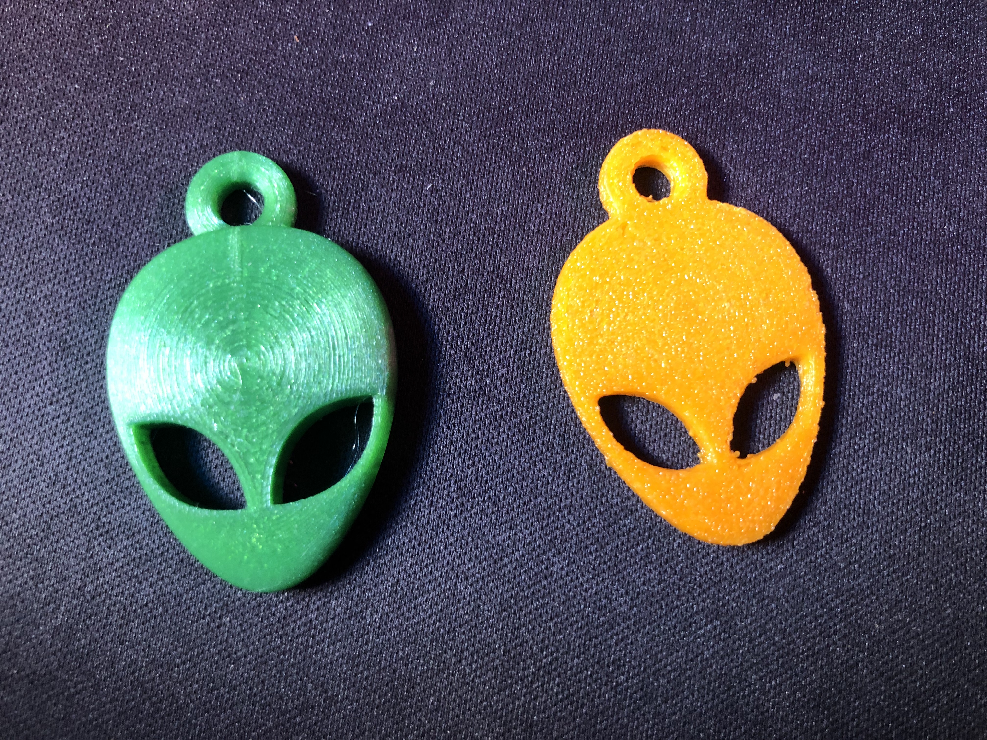 Miniatura 3 do modelo 3D Alien Head Keychain / Pendant