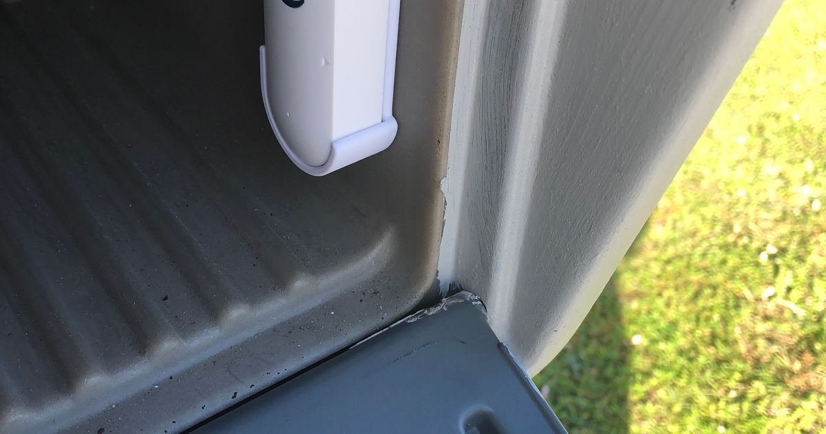 Tuya Sensor (WiFi) Mount (mailbox delivery alert) by Tom Cichowicz