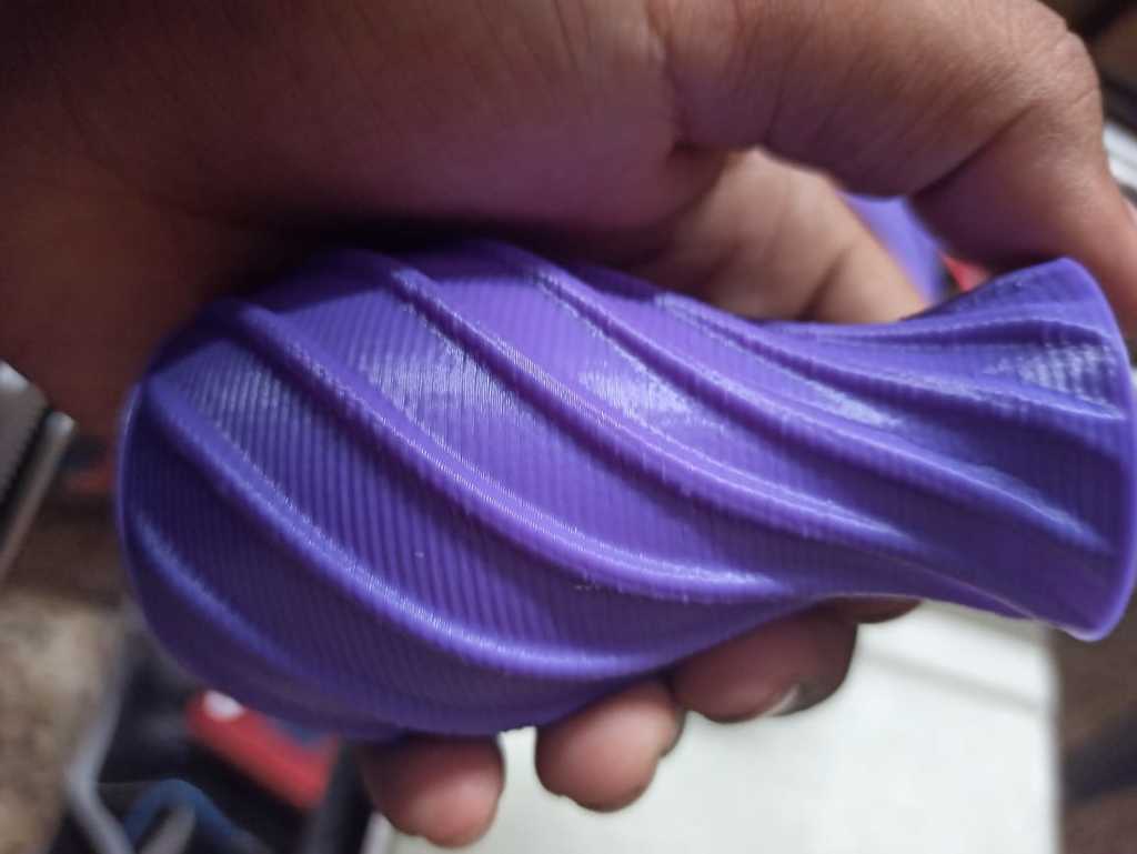 Miniatura 3 do modelo 3D Spiral_Vase