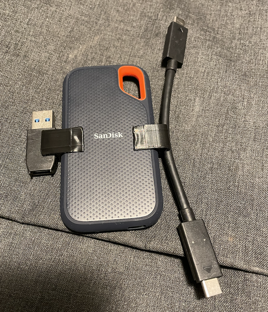 SanDisk (SSD) holder