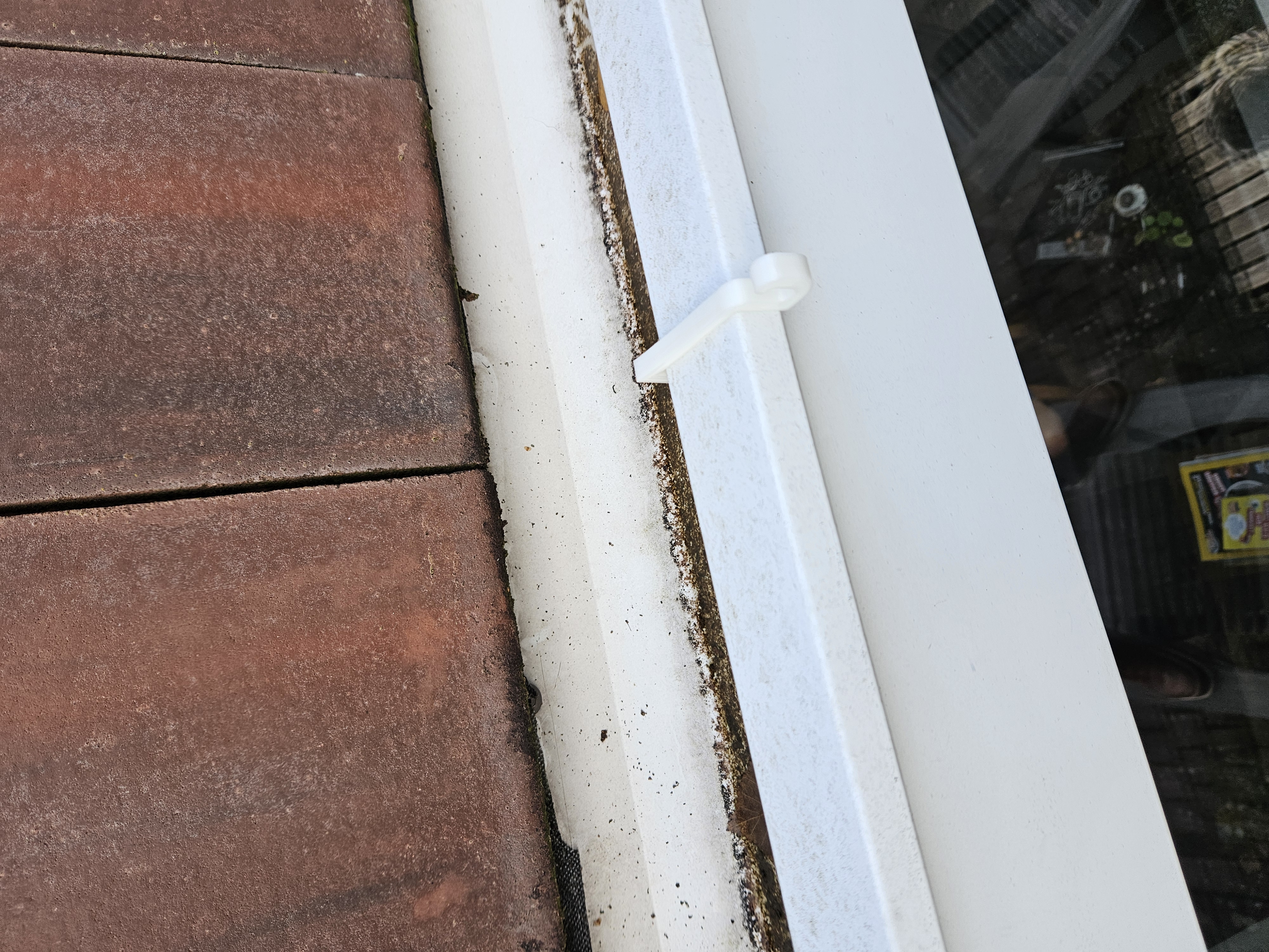 Gutter hook for christmas lights