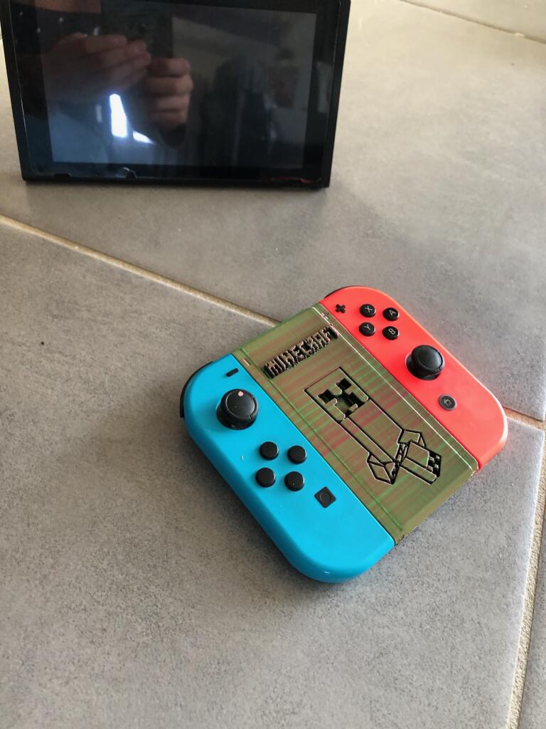 SWITCH Support joy con by Sébastien Download free STL model