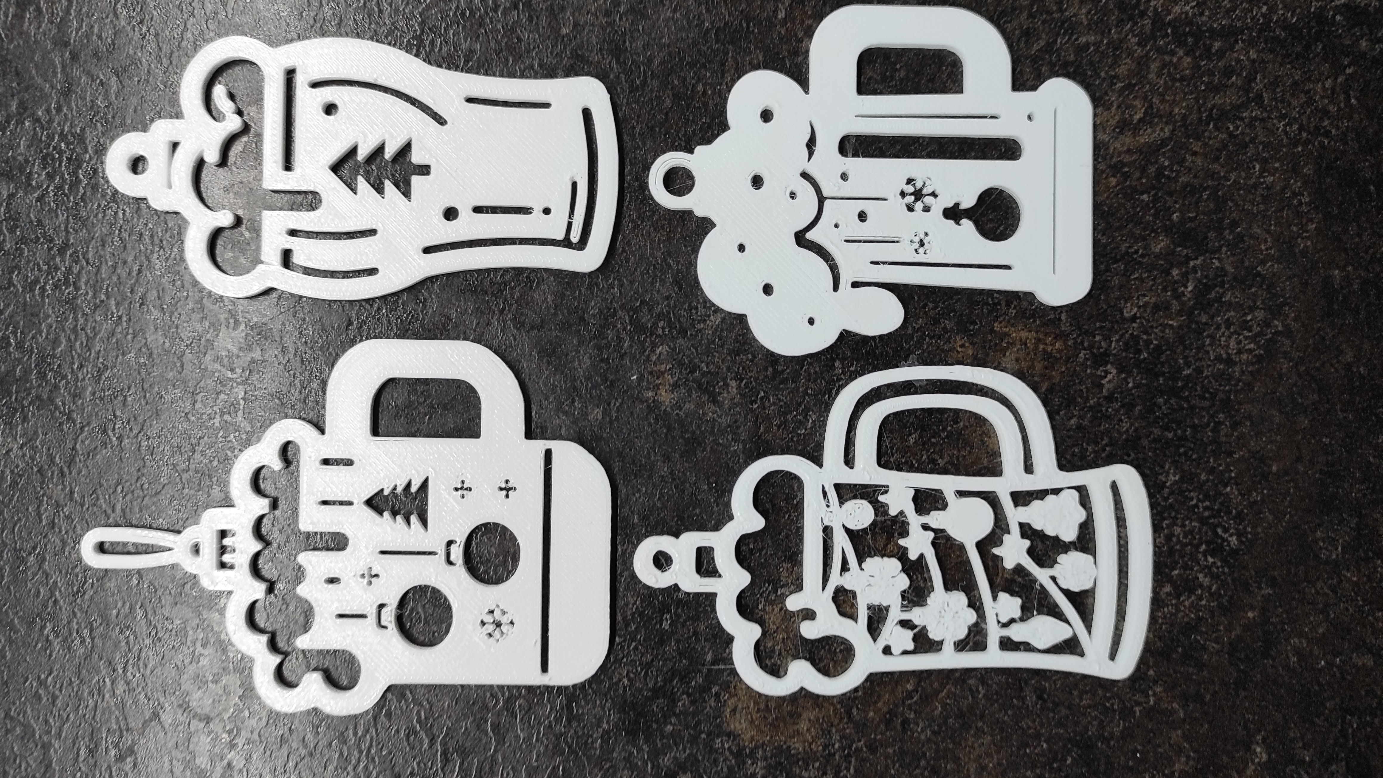 Christmas beer decorations - AI generated