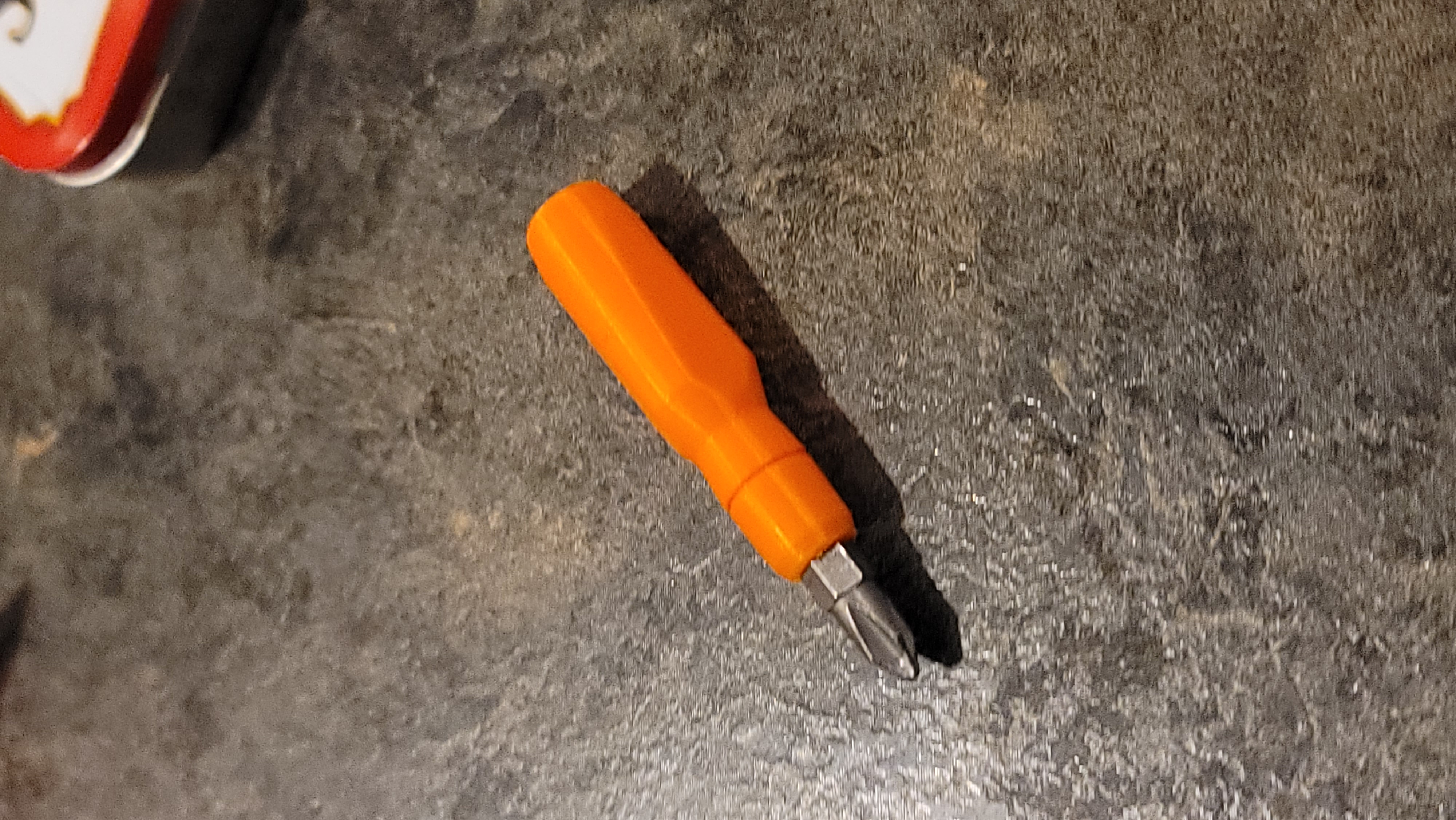 LTT Pocket Screwdriver @ Home 1/4"
