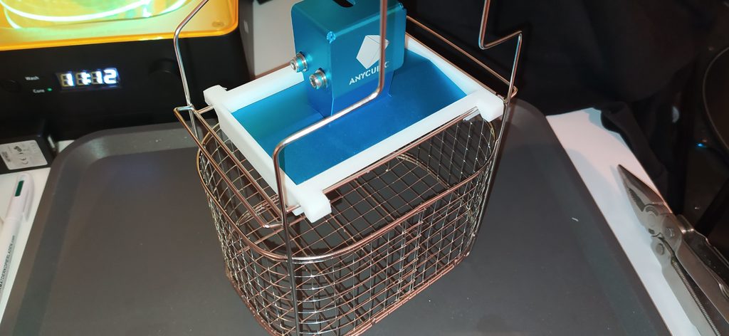 Anycubic Photon Zero Wash and Cure 2.0 build plate holder