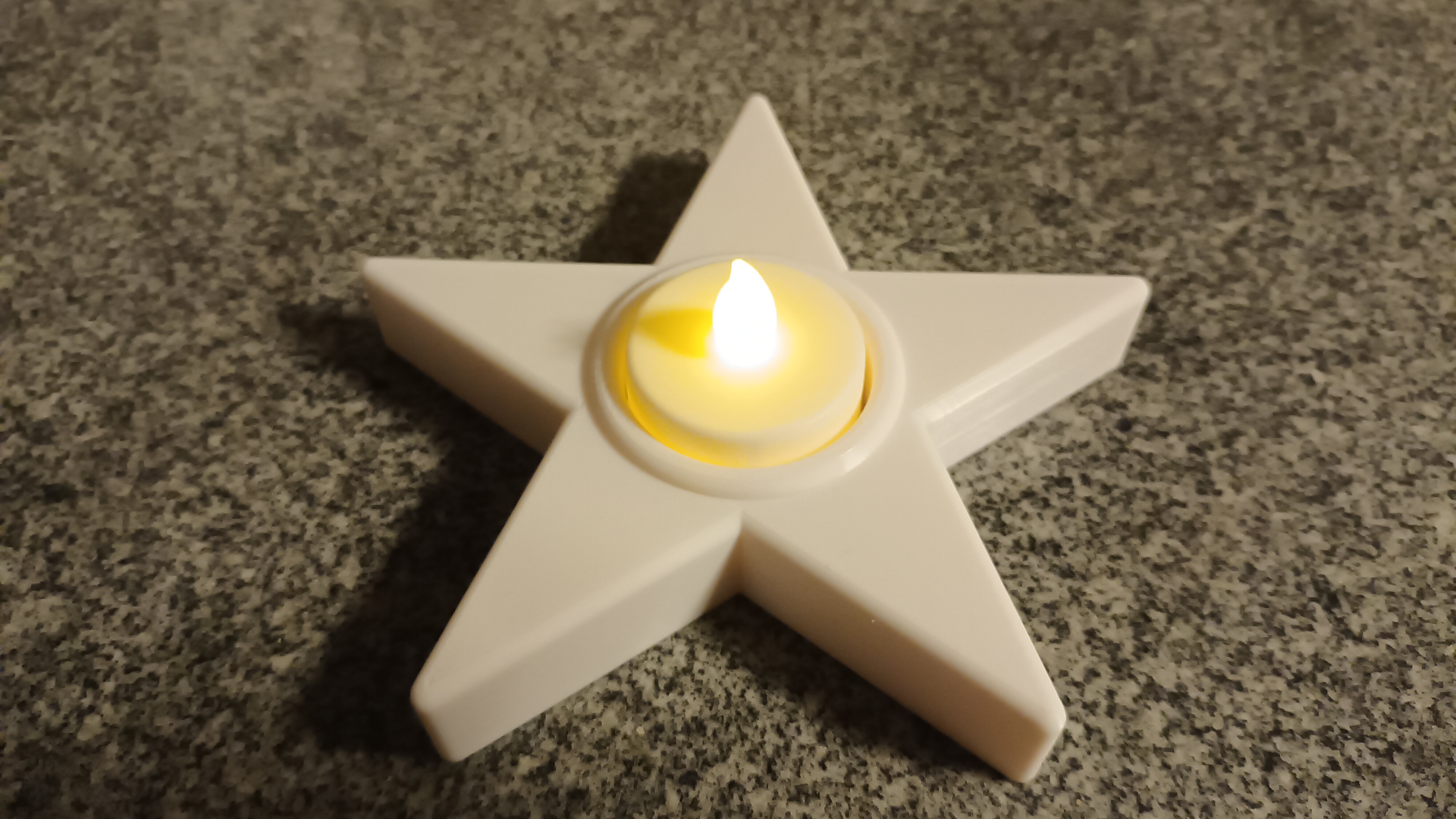Stern Teelichthalter - Star Tealichtholder
