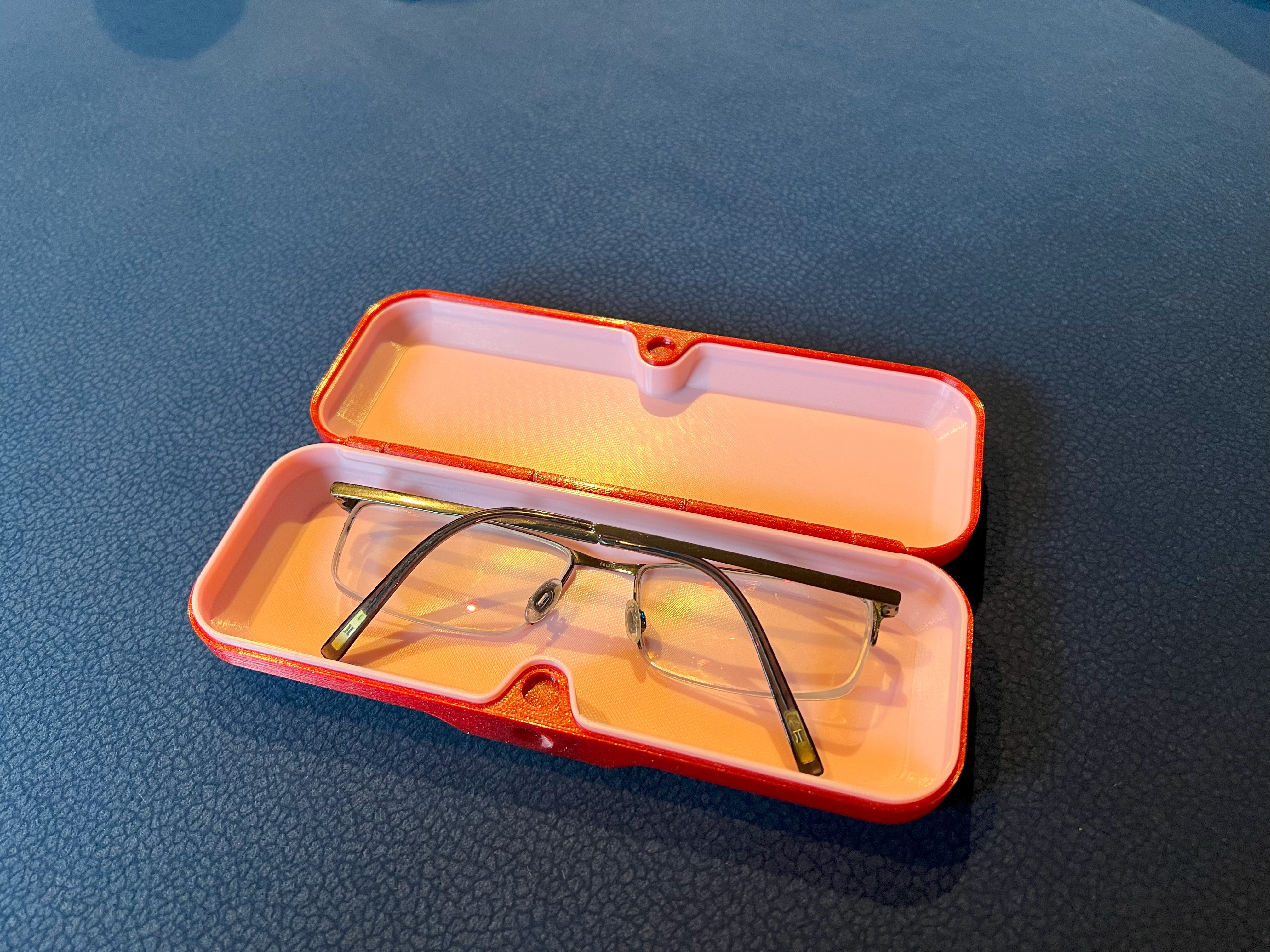 Glasses case (remix of rework of Jasoncanning design)