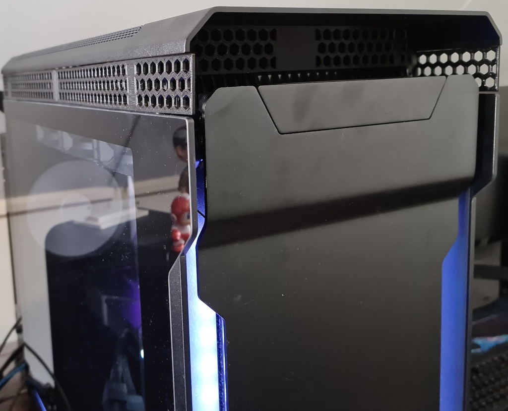 Phanteks Enthoo Evolv X - top riser for better airflow