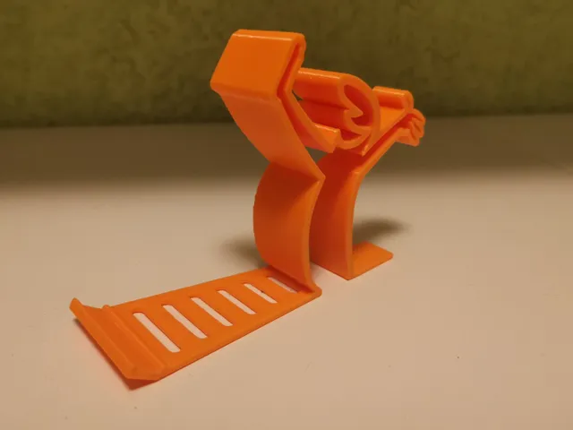 Remix La Linea Phone Stand more sturdy