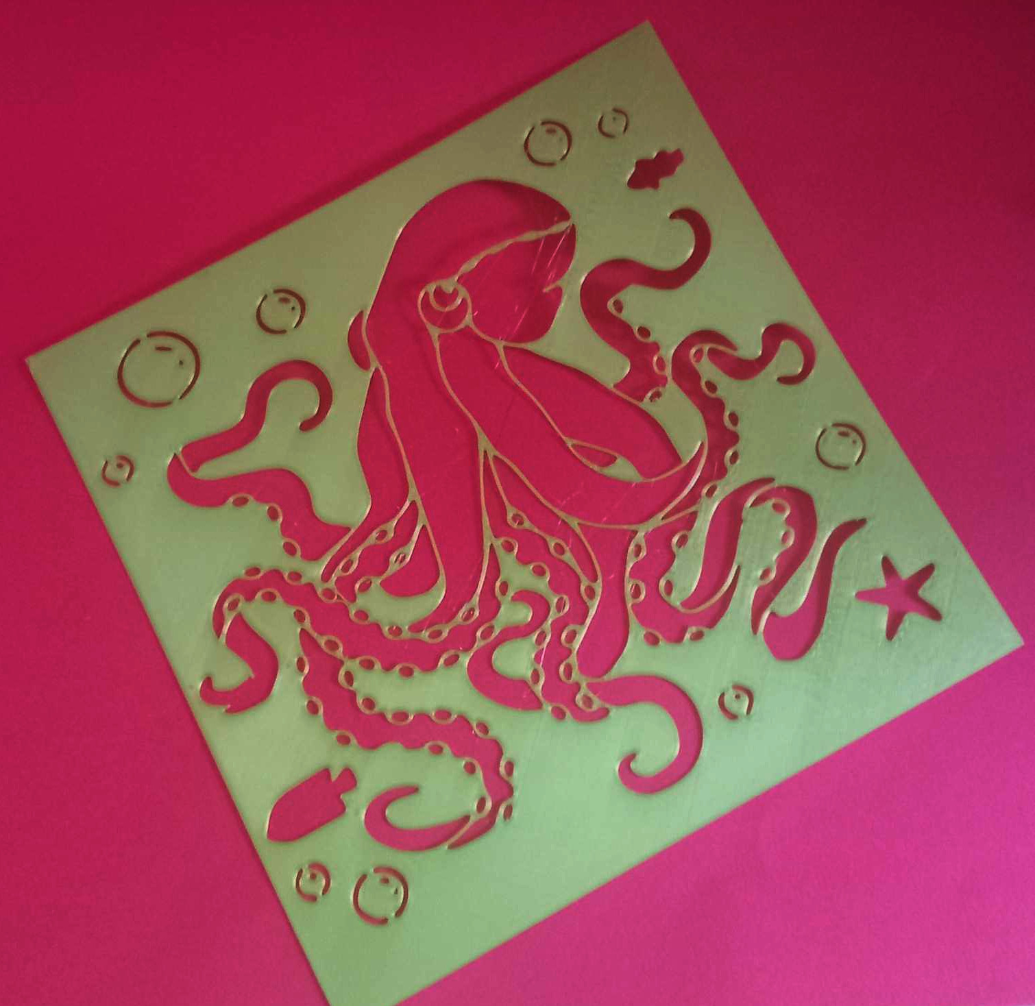 octopus and seabed stencil