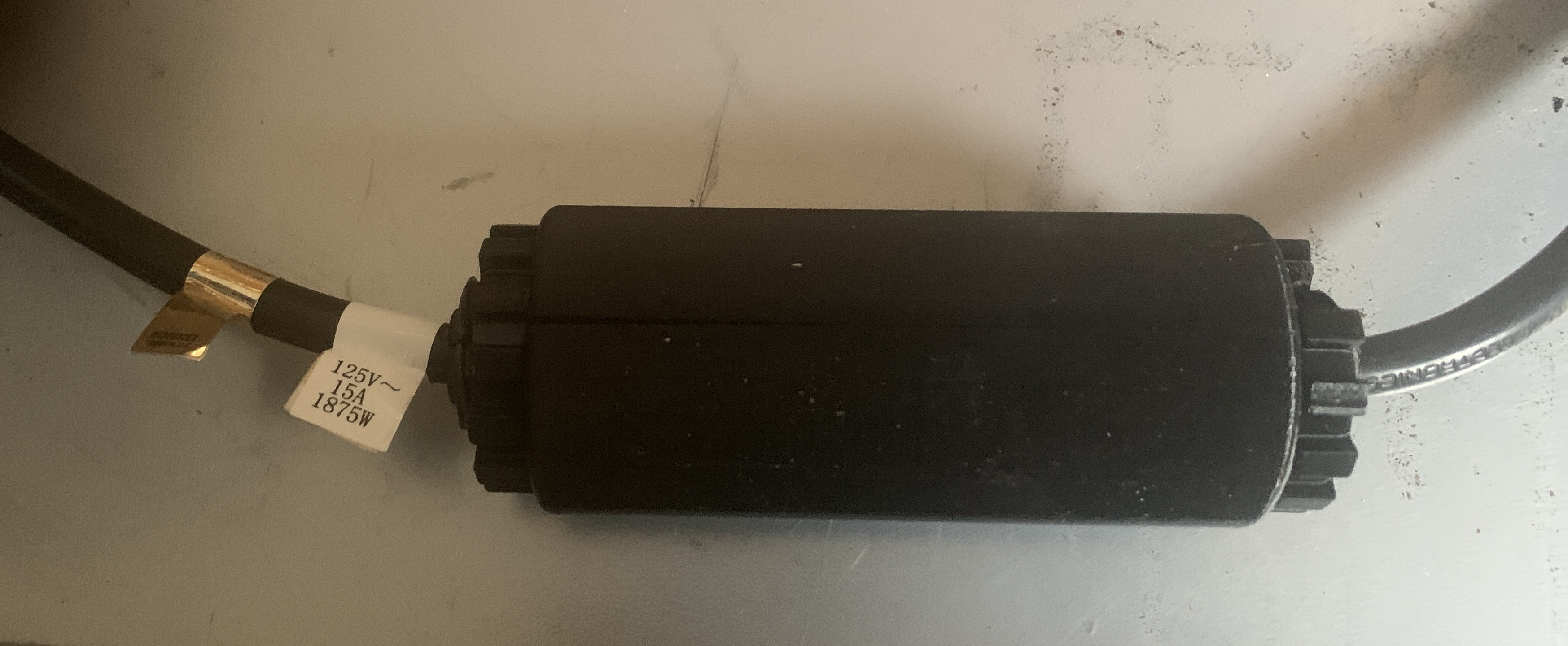 extension cord plug protector - helps keep cords connected