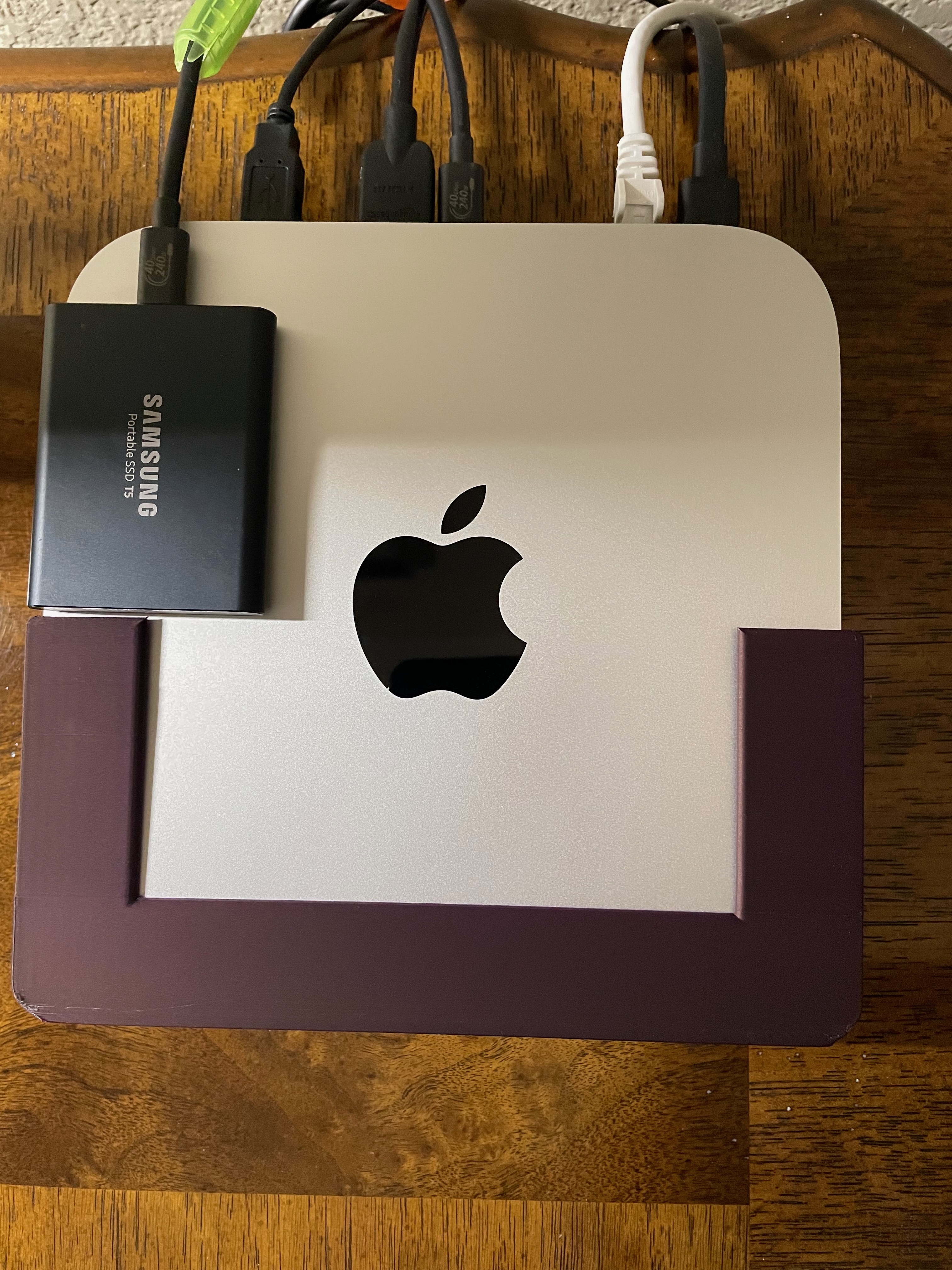 Wall / Vertical mount for Mac mini