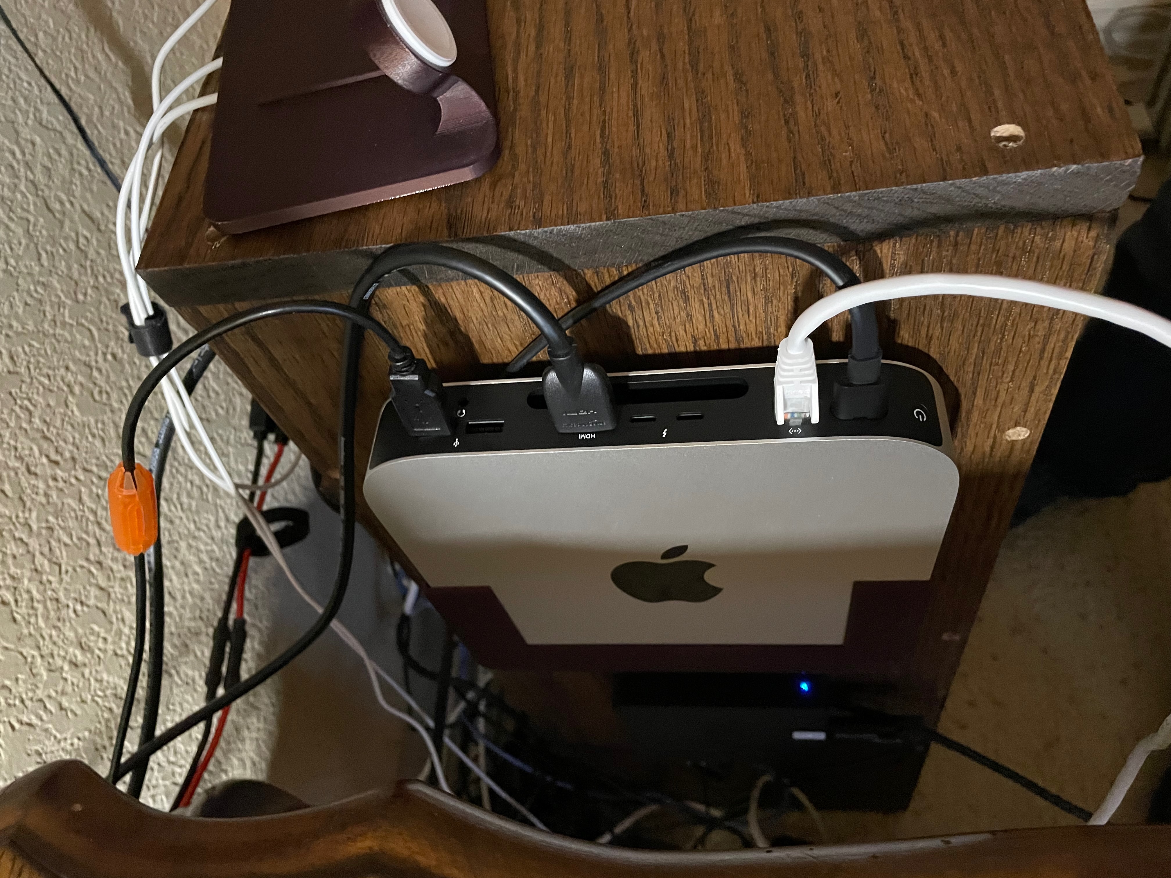 Miniatura 3 do modelo 3D Wall / Vertical mount for Mac mini