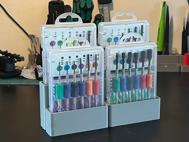 Vessel Screw Driver Organizer