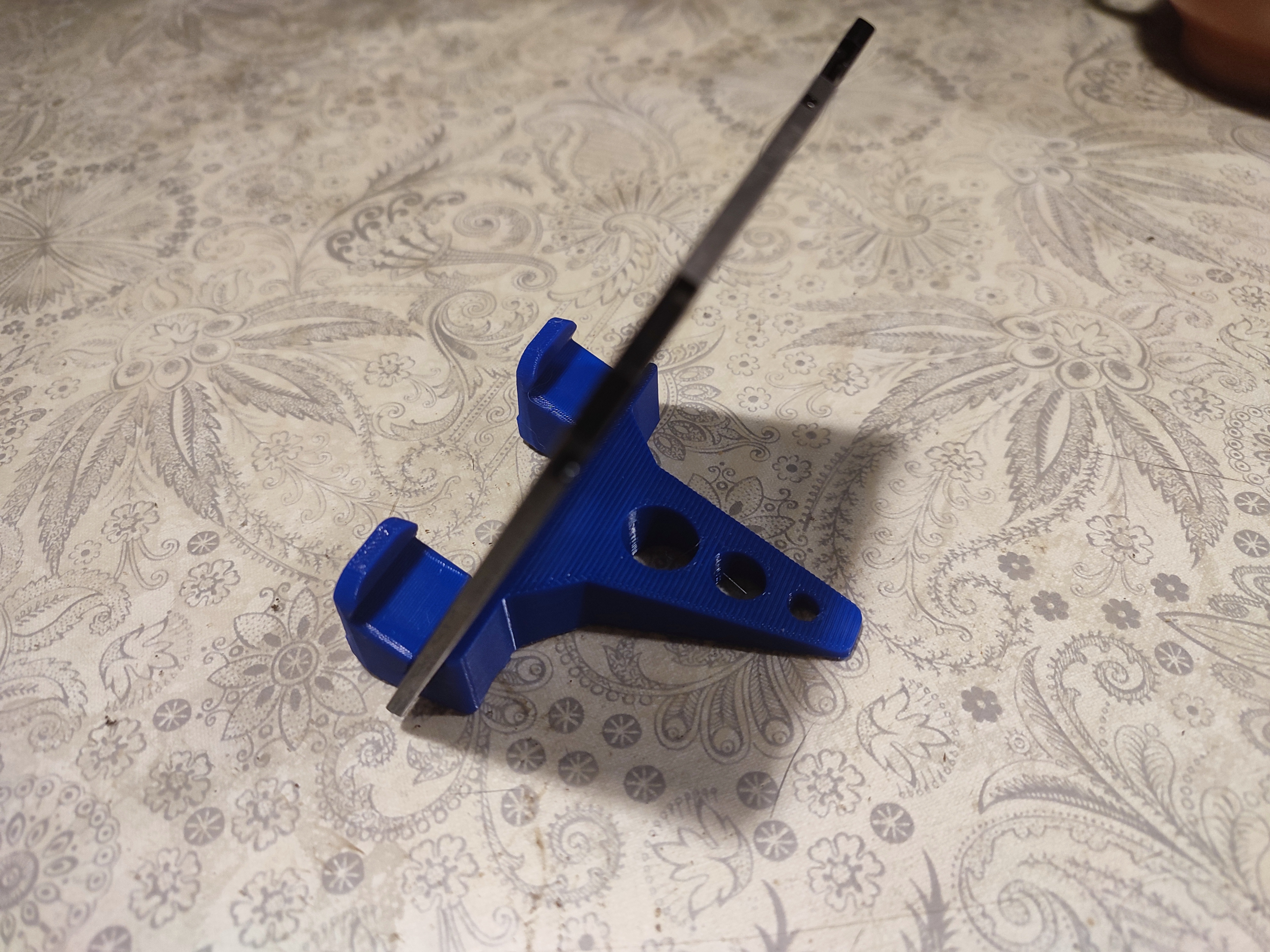 Miniatura 2 do modelo 3D Boot Disk phone stand