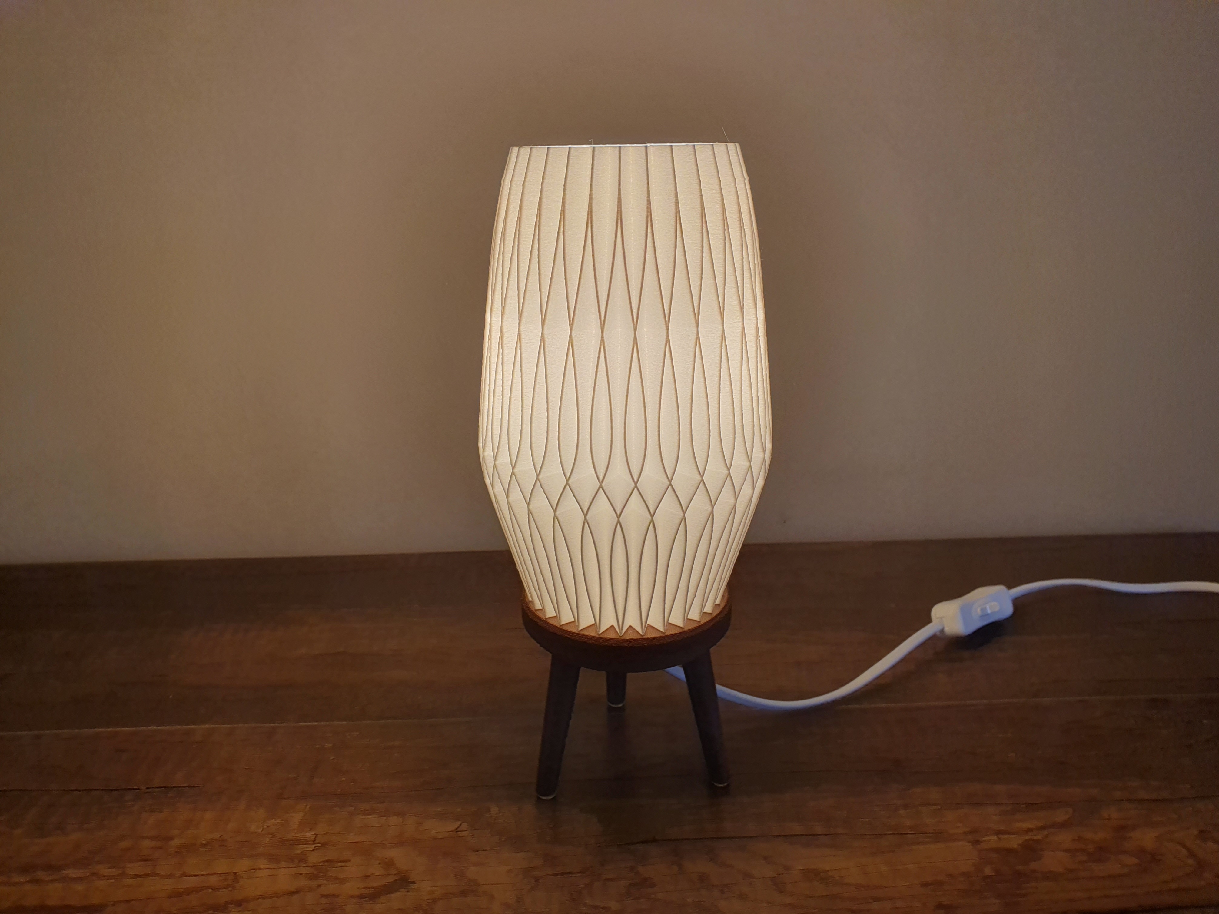 Miniatura 12 do modelo 3D Lamp (for any socket)