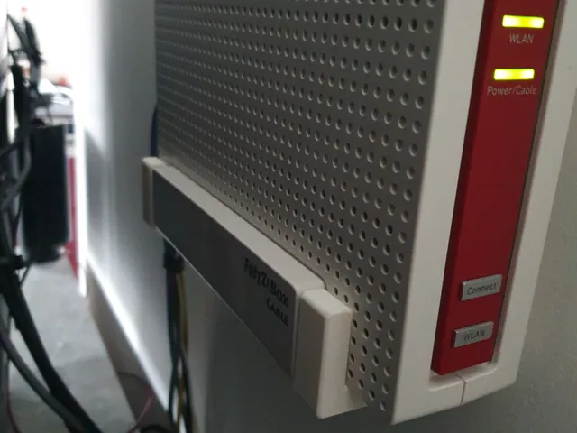 Fritzbox Wandhalter/ Wall mount