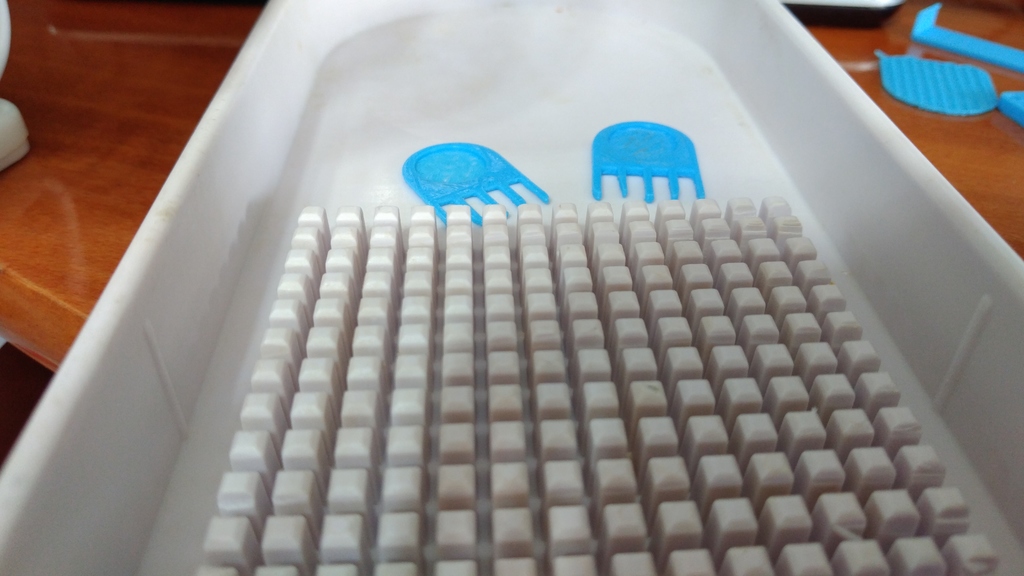 Vidalia Chop Wizard Lid Cleaner (Replacement Part) by unitMeasure