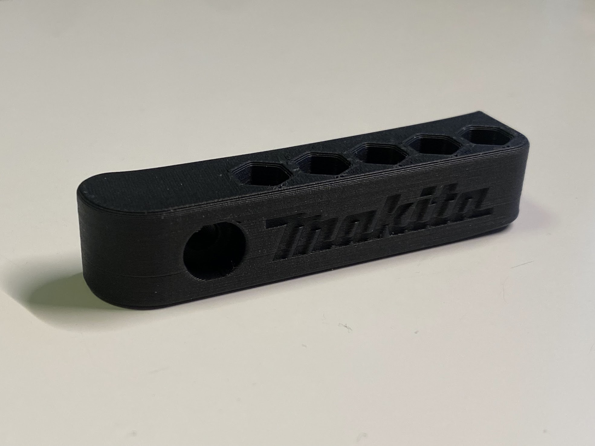 Makita bit holder w/logo (right side) by Finnstream Download