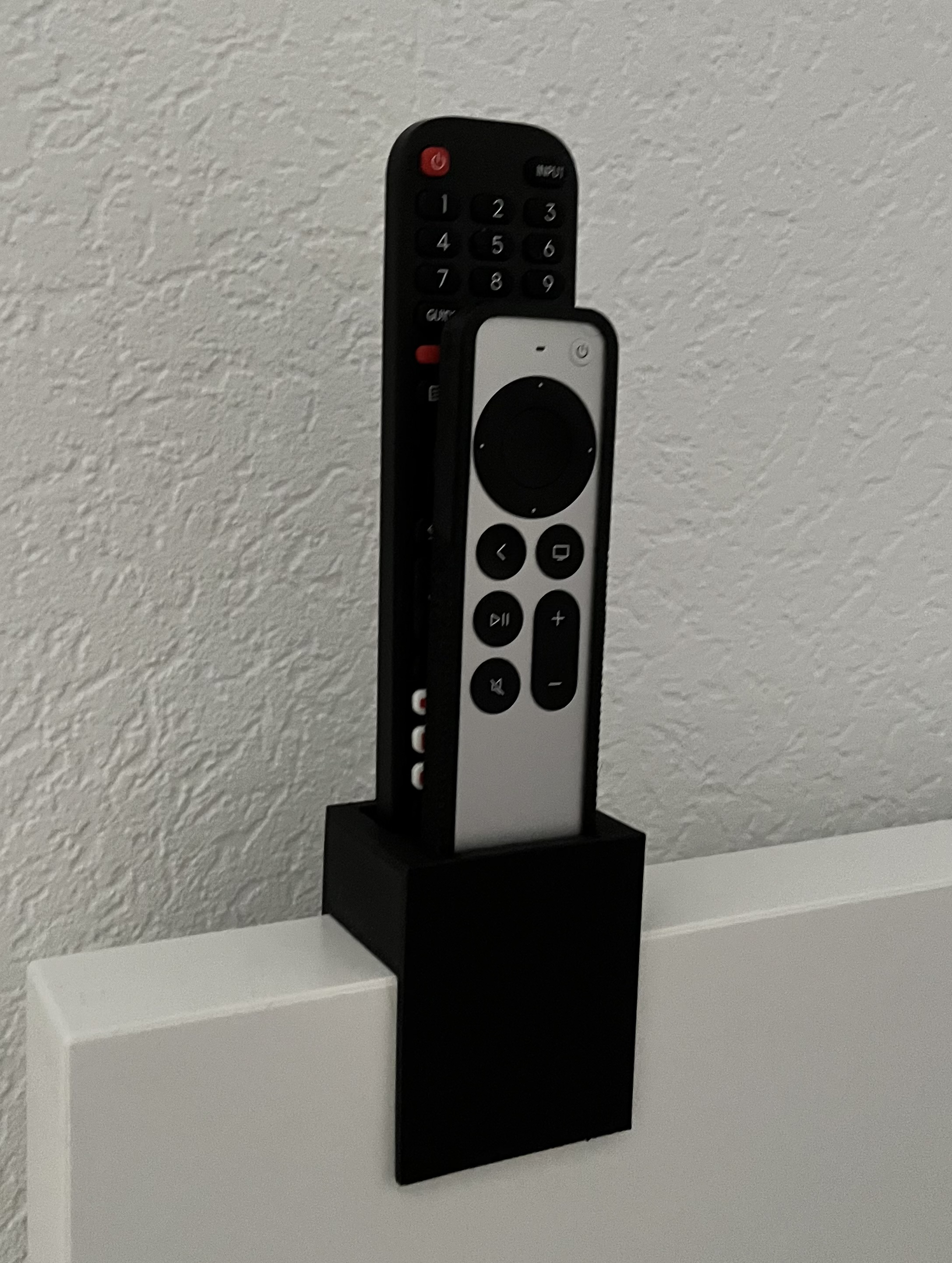 Ikea Malm bed remote holder by nuurey | Download free STL model ...