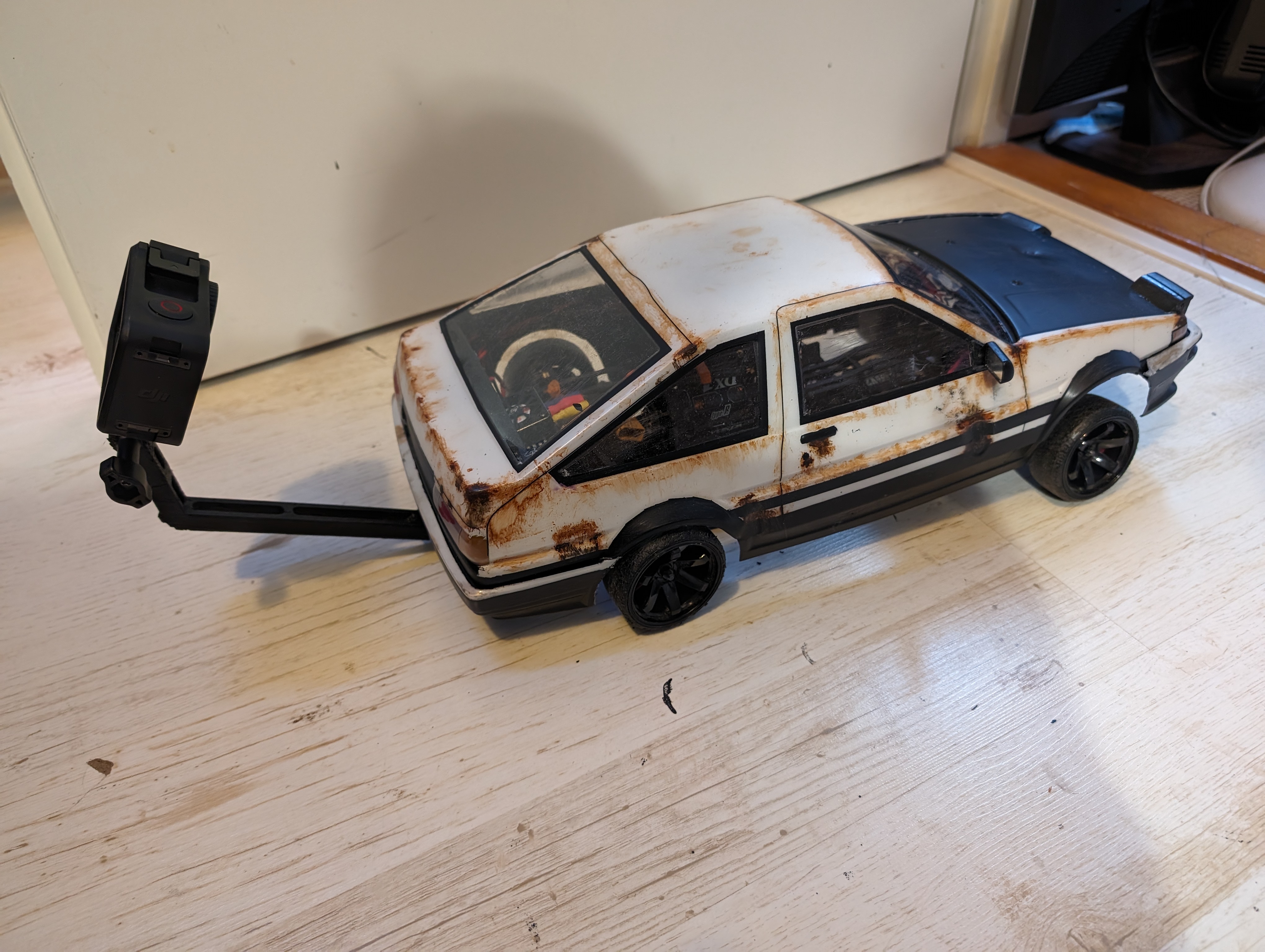 RC car actioncam arm