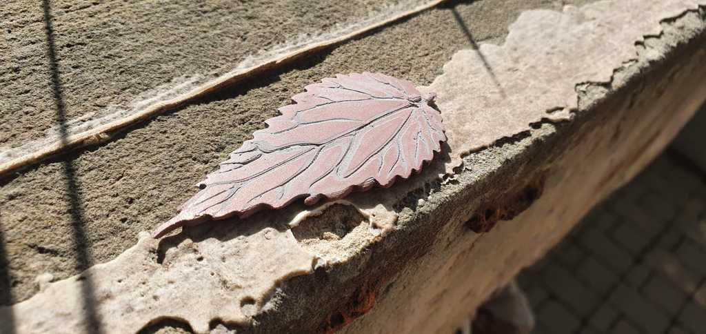 Nettle pendant / Brennesselanhänger
