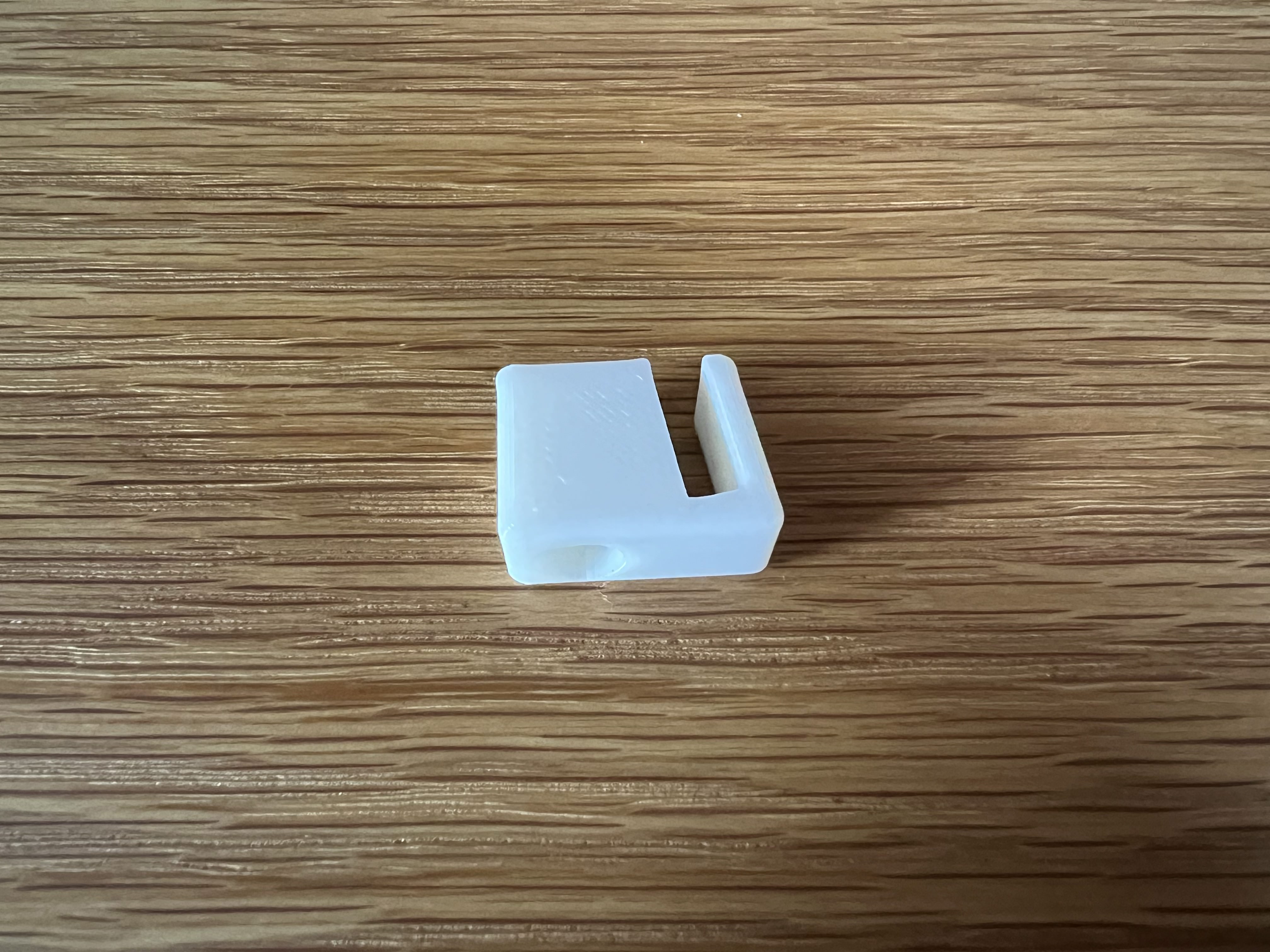 Angled Hue Lightstrip Bracket