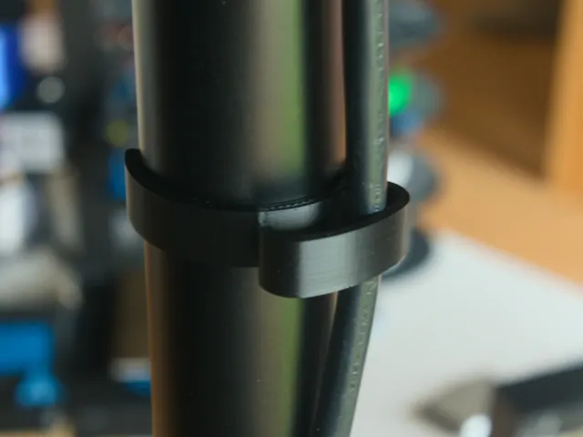35mm Speaker Stand Clips - Parametric