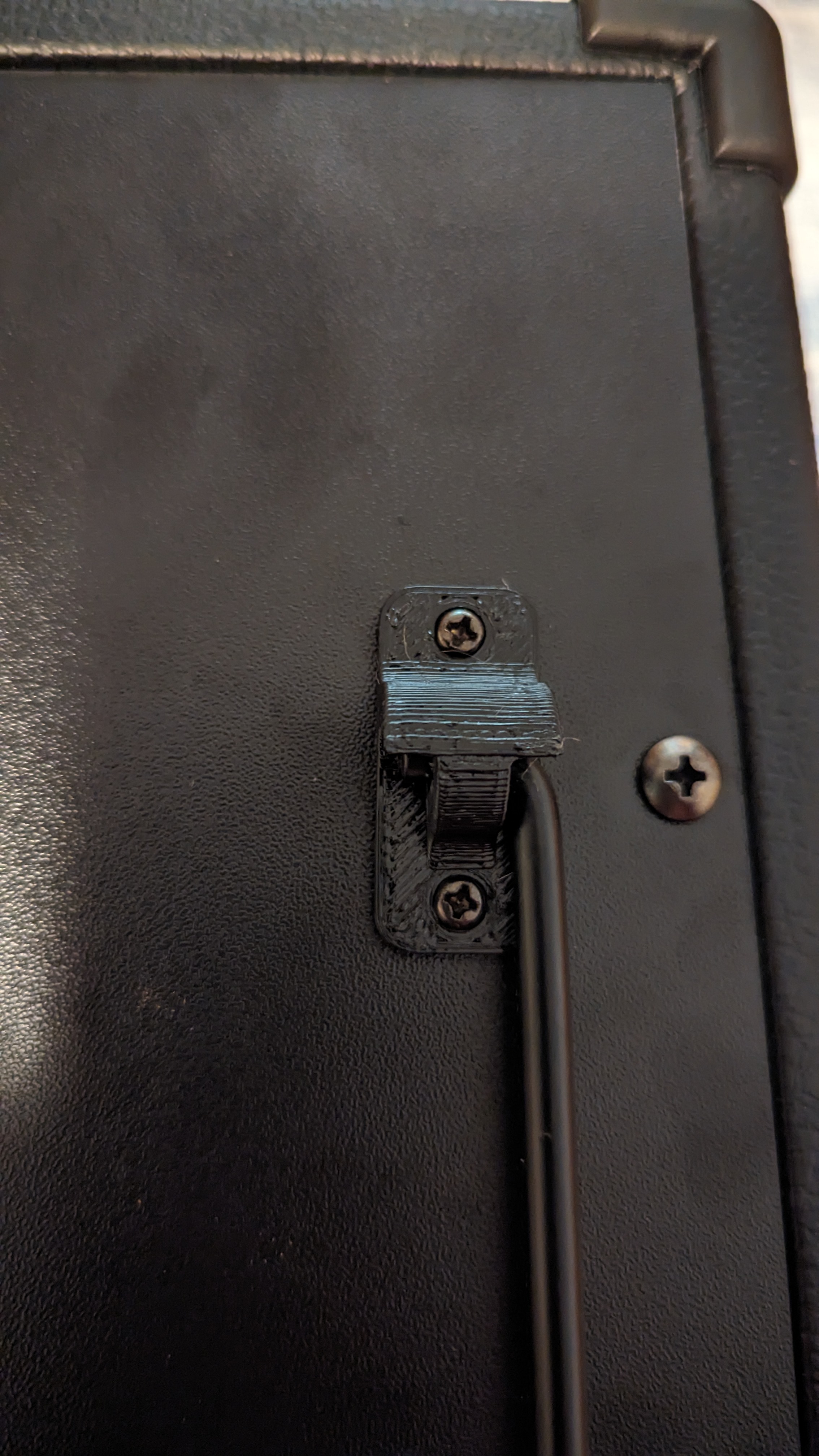 Guitar Amp Kickstand Bracket by Dawesome3D Download free STL model