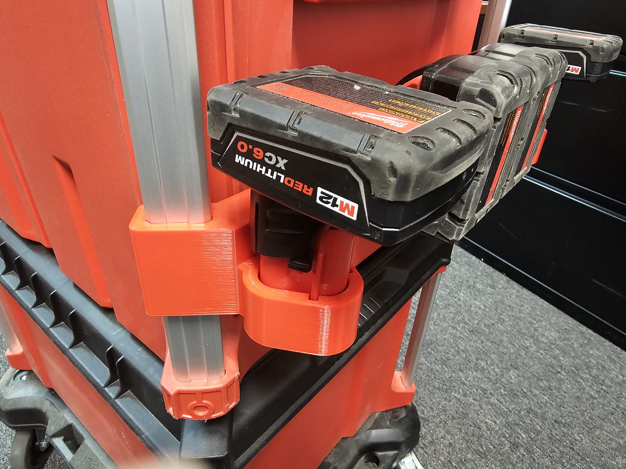 Packout Side Rail With M12