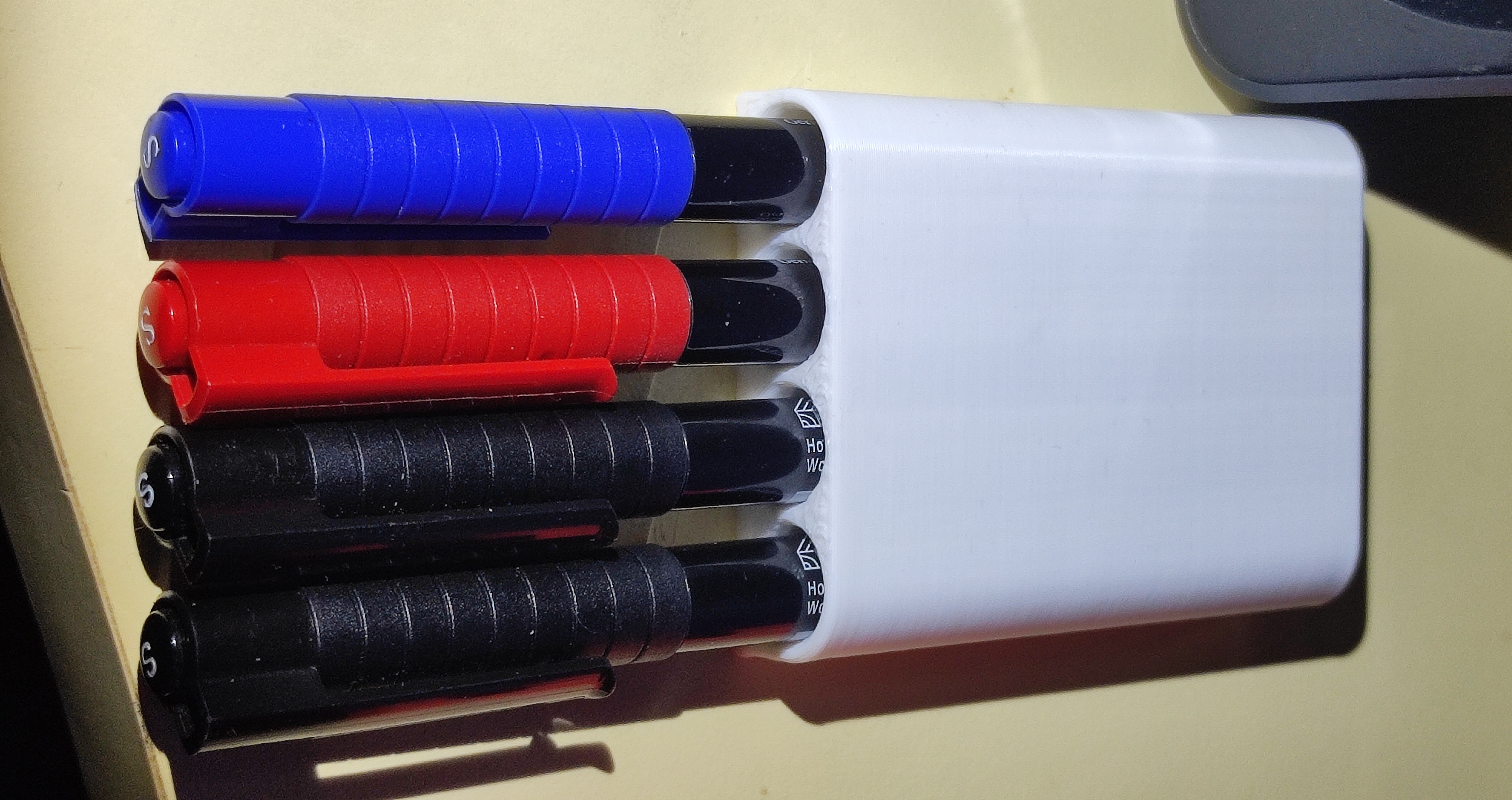 4 marker holder (12 mm diameter)