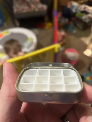 Altoids Smalls Tin 12 well Palette by Ran | Download free STL model ...
