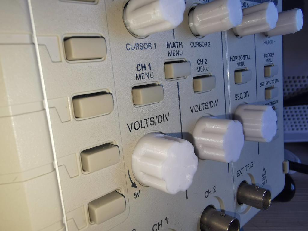 Best tektronix knob (probably) /ruedas tektronix von javi cc ...