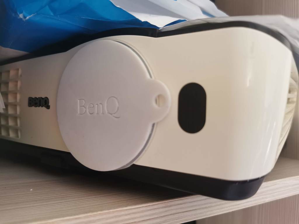 Benq projector lens cover by javi cc Download free STL model