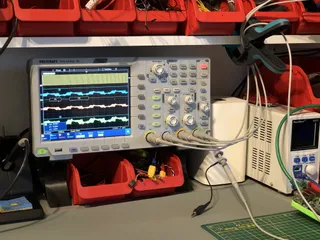 Oscilloscope holder for «OWON XDS3000» or «Voltcraft DSO-6000»