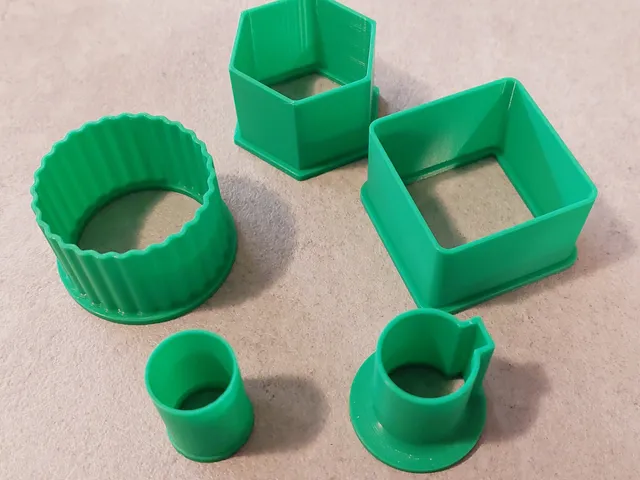 Simple cookie cutter/Christmas candle (vykrajovátka, linecké cukrový)