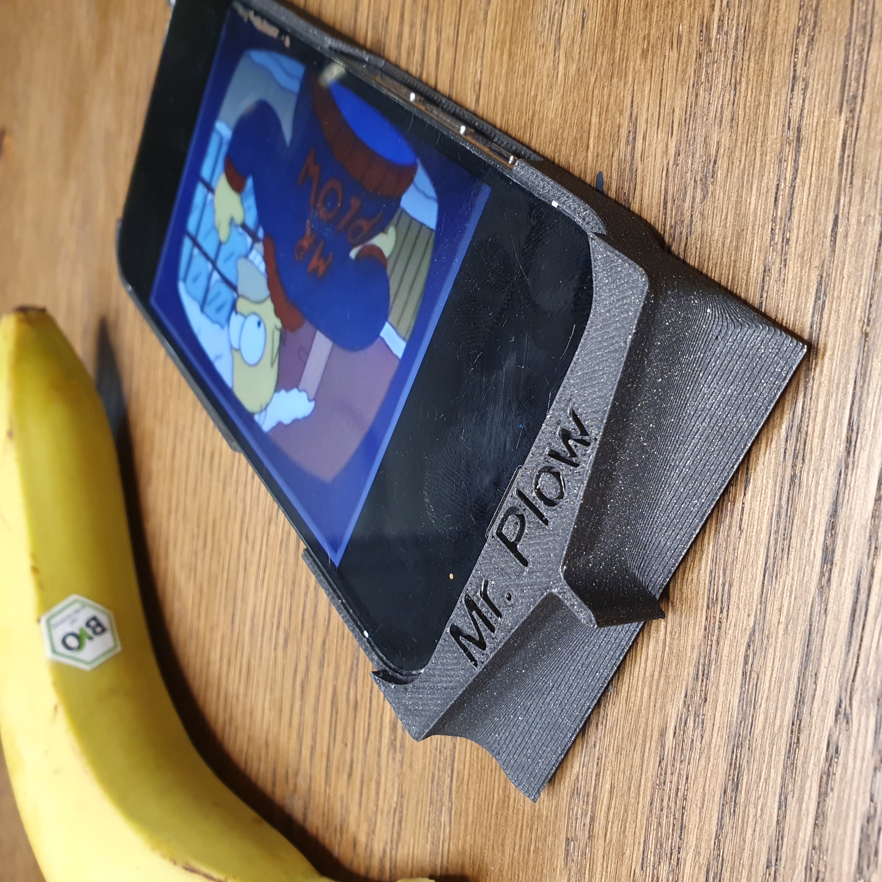 Mr Plow is an ice scraper and hand warmer