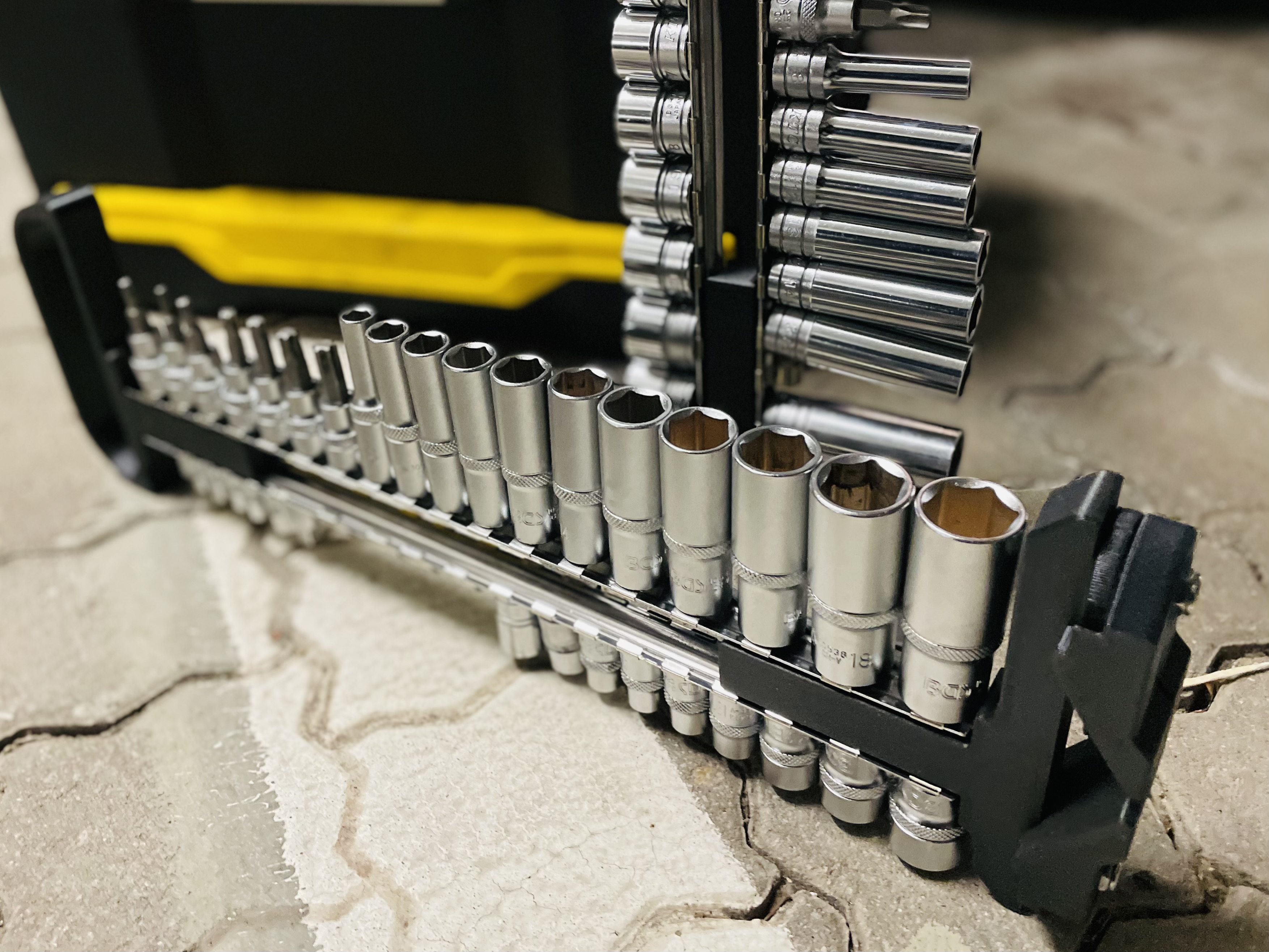 Miniatura 3 do modelo 3D Socket rail stand