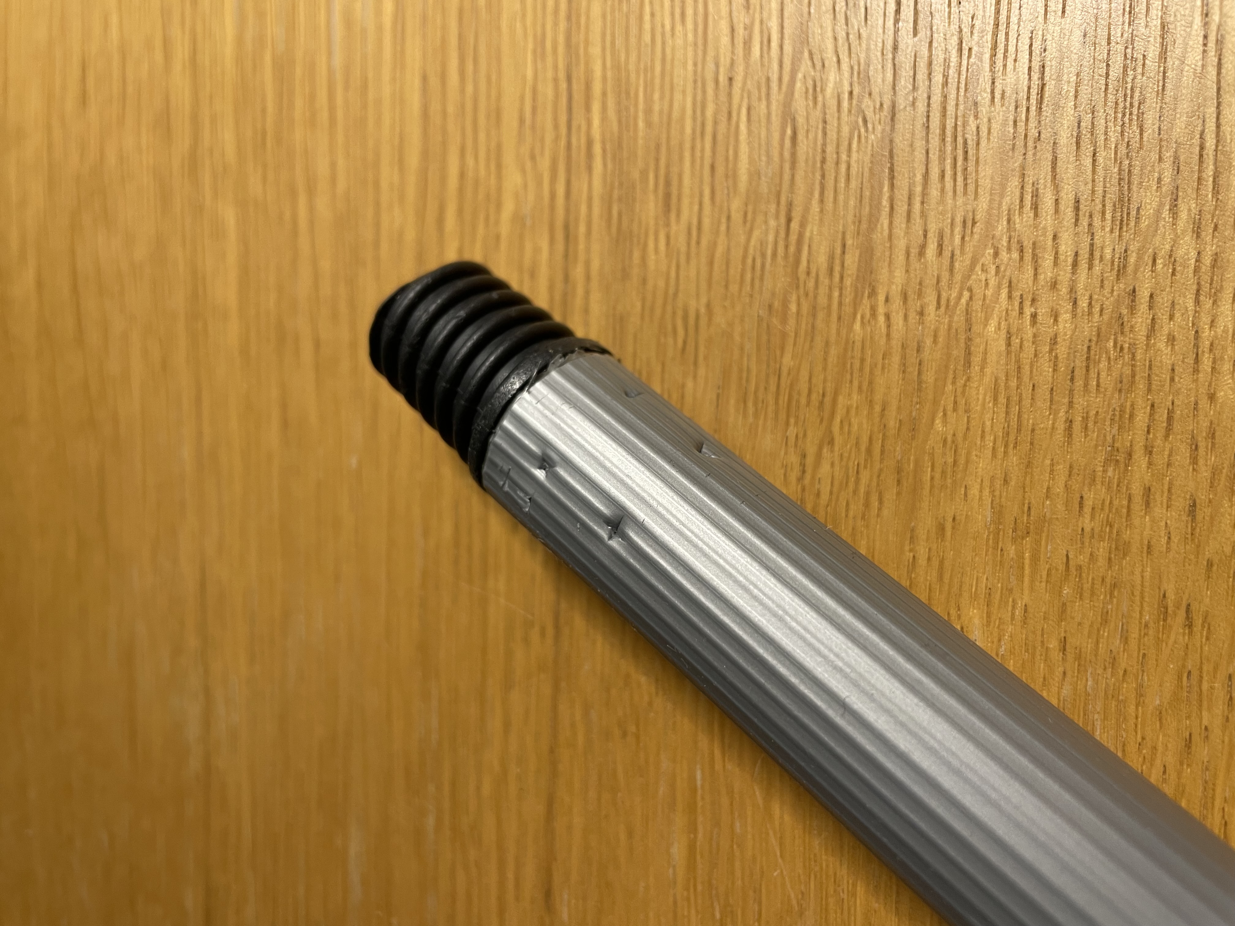 Broomstick icescraper — thumbnail 6