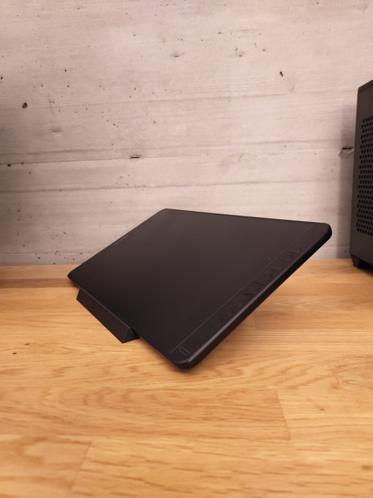 Stand for Huion Kamvas 13 Tablet