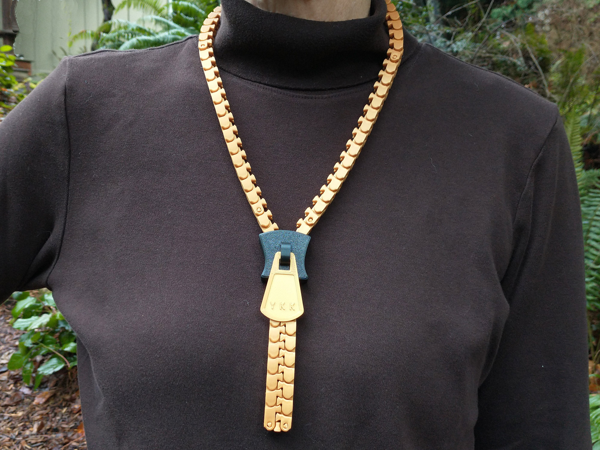 Zipper Bolo Tie