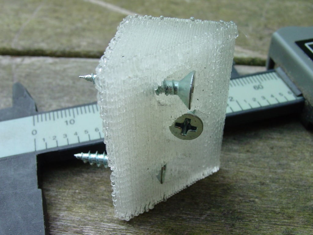 Corner/shelf bracket, 3-screw
