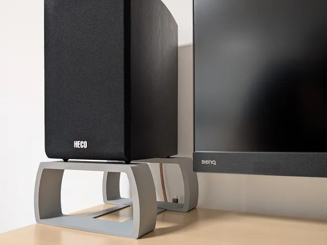 Desktop Speaker Stand